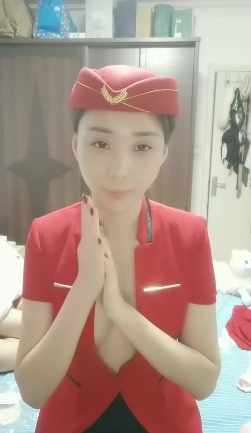 素颜家居诱惑快递小哥 制服舔穴狂操浪叫 捆绑抽插玩弄高潮迭起